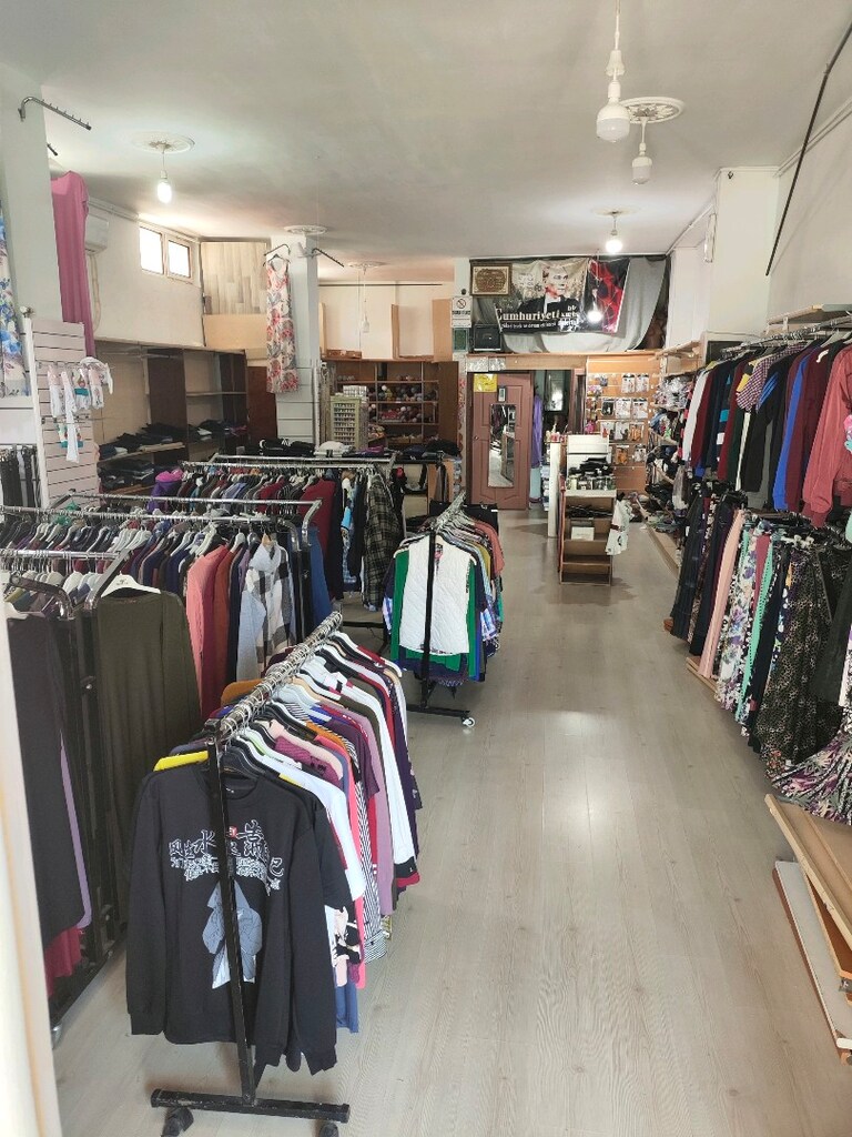 SATILIK TUHAFİYE MALZEMESİ bütün mazleme toptan verilecektir
