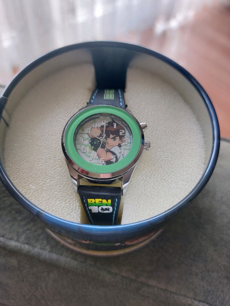Ben 10 çocuk saati - 2