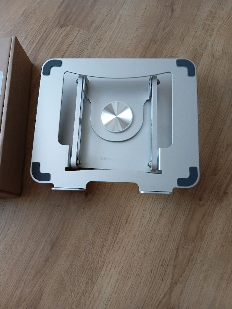 LAPTOP STANDI - 3