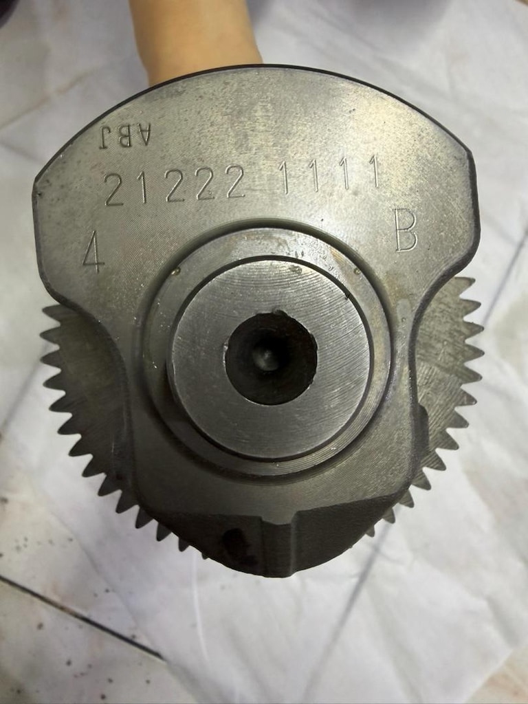 2005-2006 yamaha R1 krank - 4