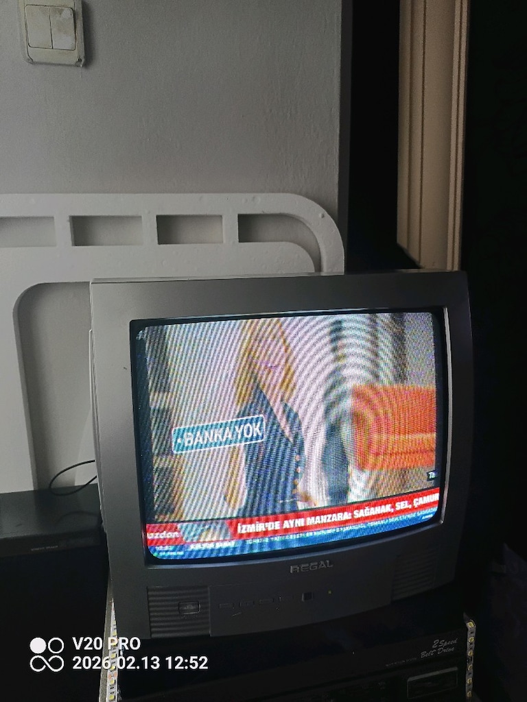 37 ekran tüplü TV - 2