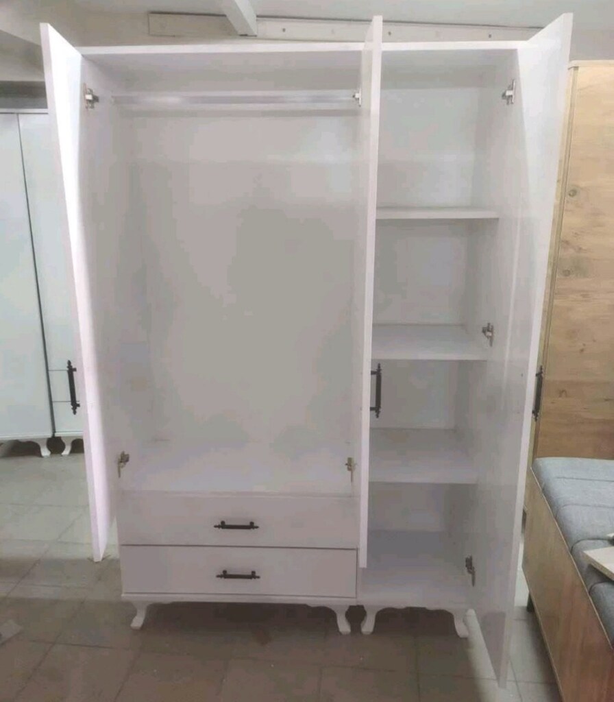 İmalattan 3 kapılı Aynalı Gardırop - 3