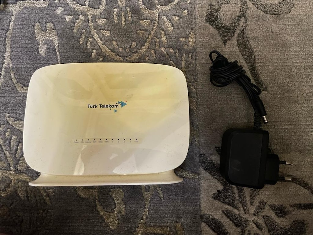 TP-Link TD-W9970v3 300Mbps Wireless N USB VDSL2 modem - 3