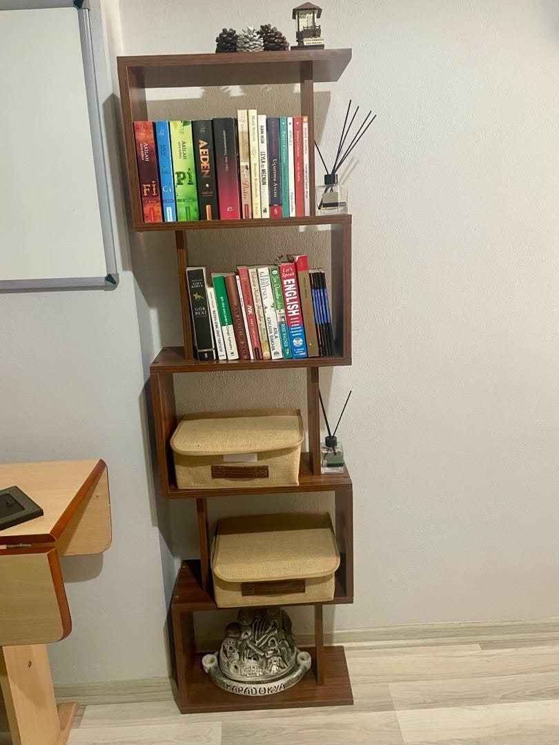 Dekoratif Kitaplık Ceviz - 3