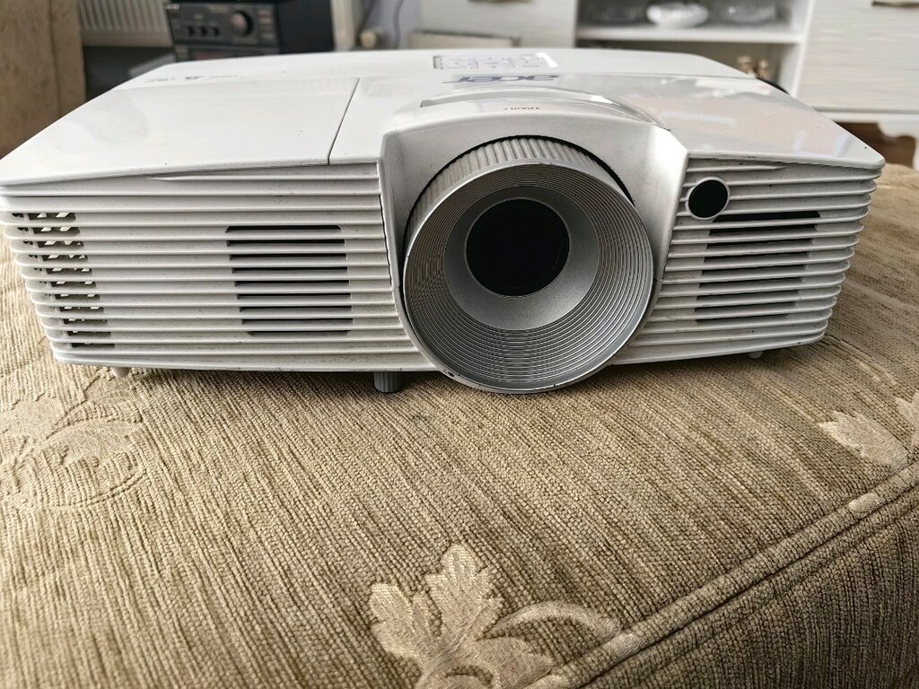 ACER v123ph projeksiyo ARZALI pover ışığı yanıyor ama çalışmıyor - 3