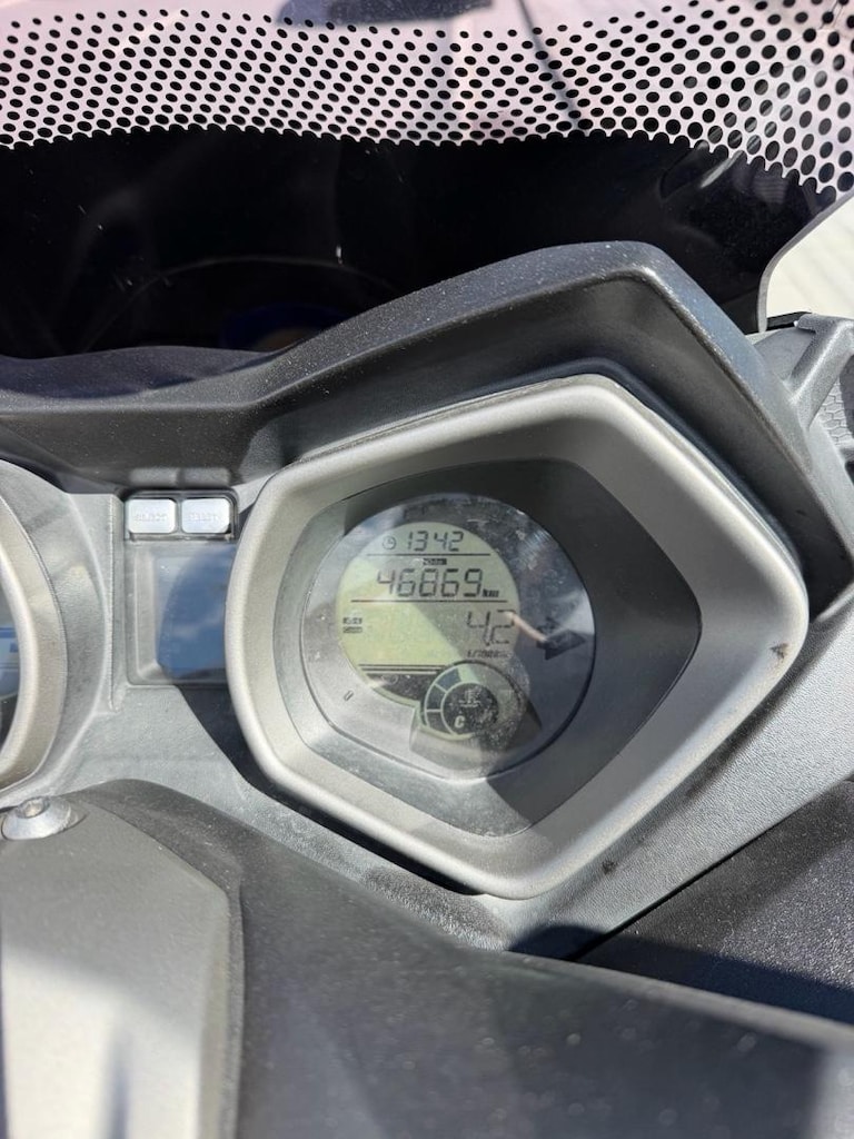 Temiz & Ağır Bakımları Yeni Yapılmış 2014 Yamaha X-MAX 250 - 6
