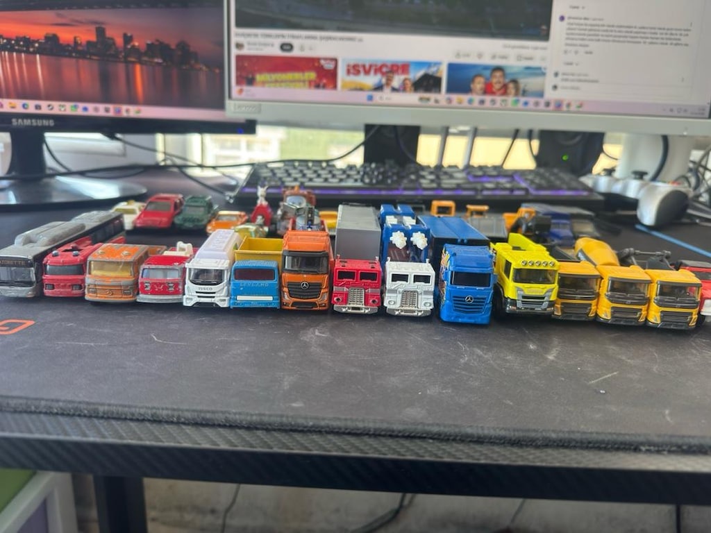 hot wheels koleksiyonum satılıktır tek tek veya toplu fiyat sorunuz - 9