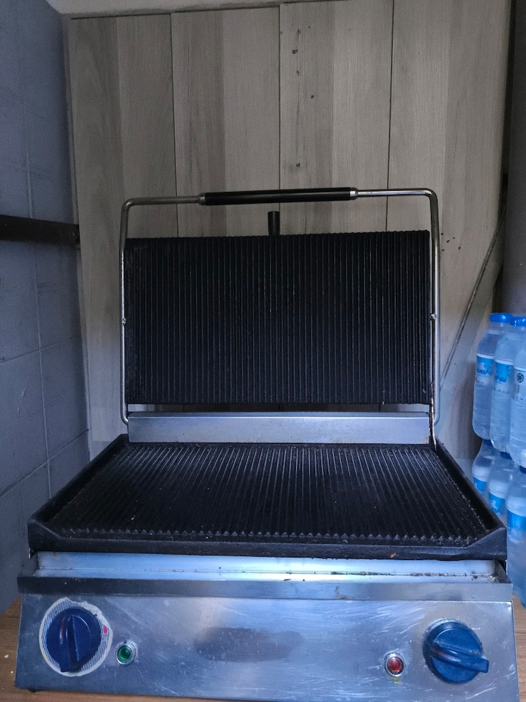 tost makinesi - 2