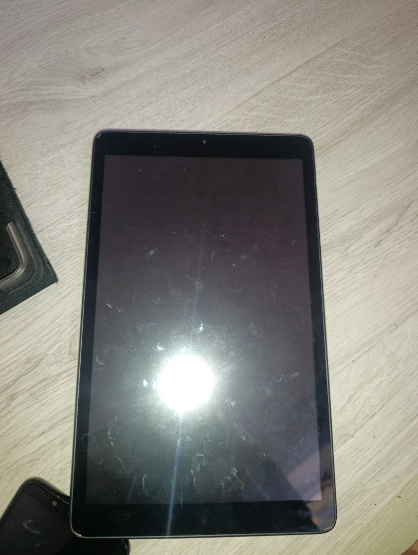 telefon tablet telefon şarj yeri kirik tablet ekran - 2