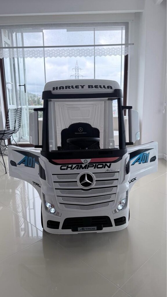Mercedes-benz 12V Akülü çocuk Tırı - 5