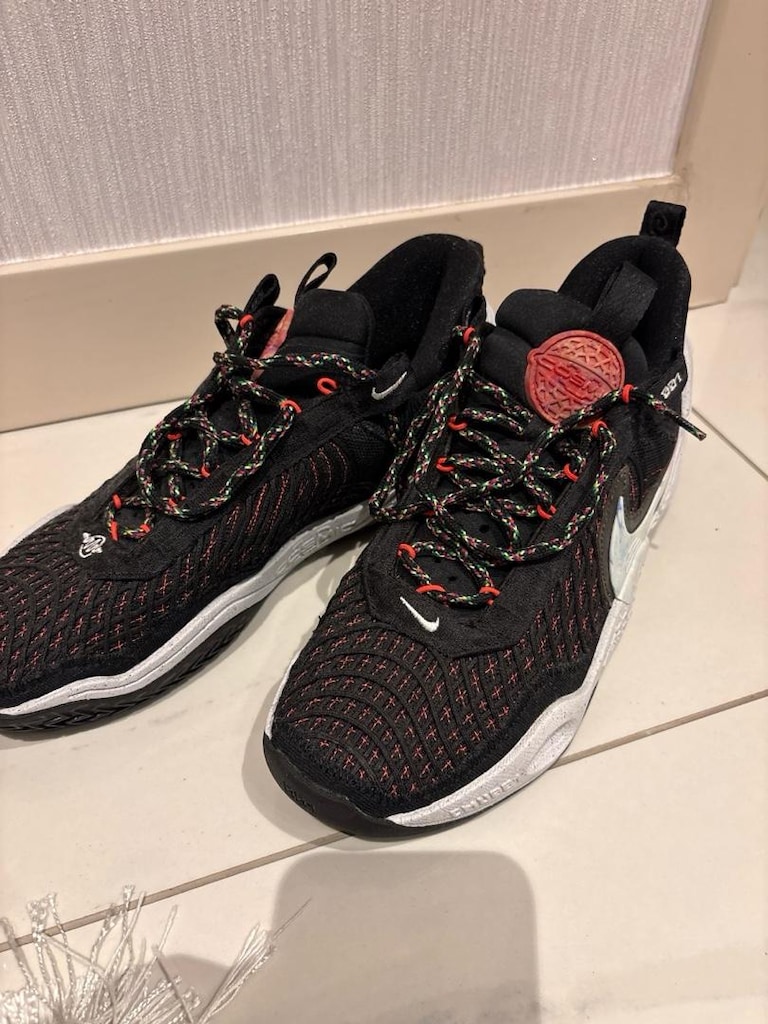 Kullanışmamış Nike Erkek Spor Ayakkabı - 2