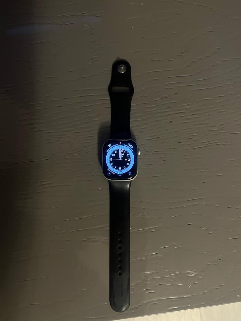 Apple Watch Series 10 (GPS) 46 mm Siyah -6 Adet Kordon Hediyeli - 9