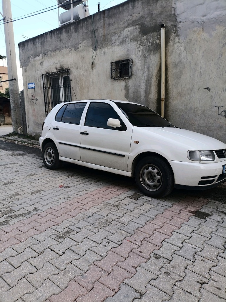 Beyaz Volkswagen - 3
