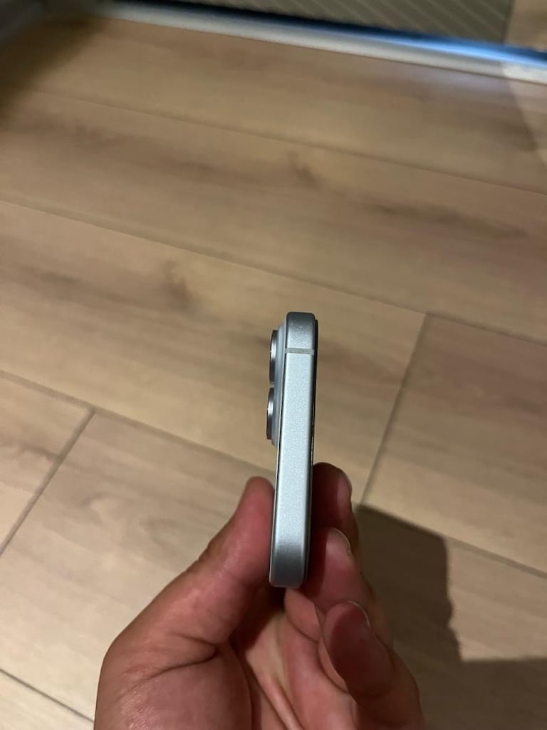 telefon iPhone 15 - 5