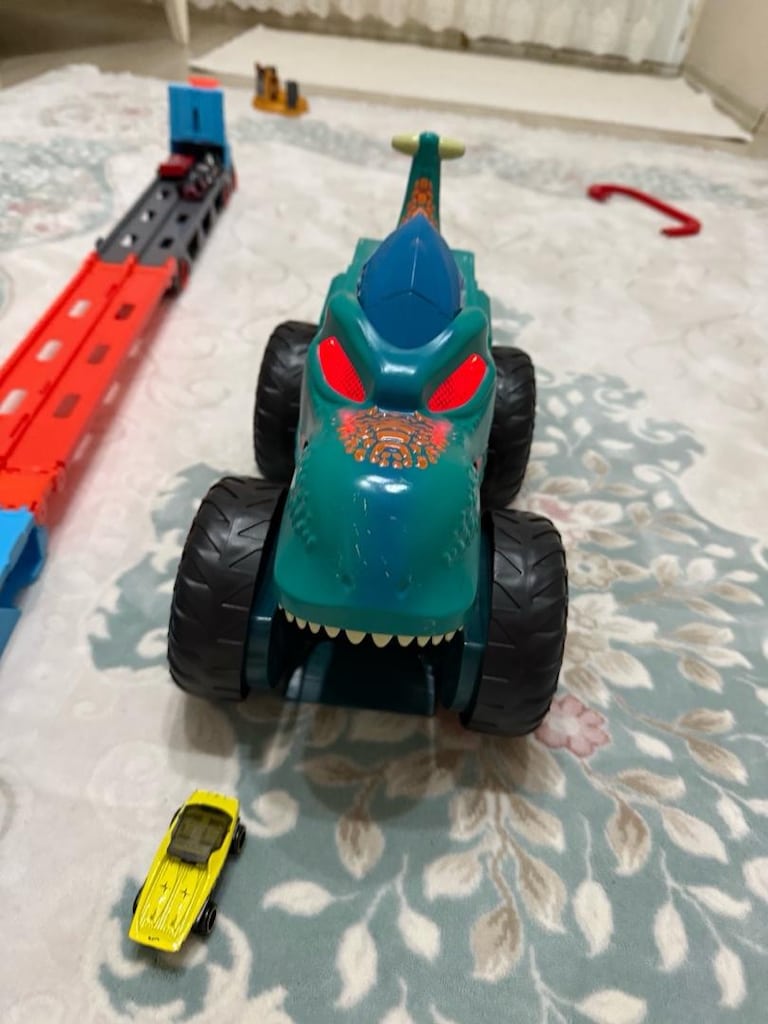 hot wheels oyuncak - 2
