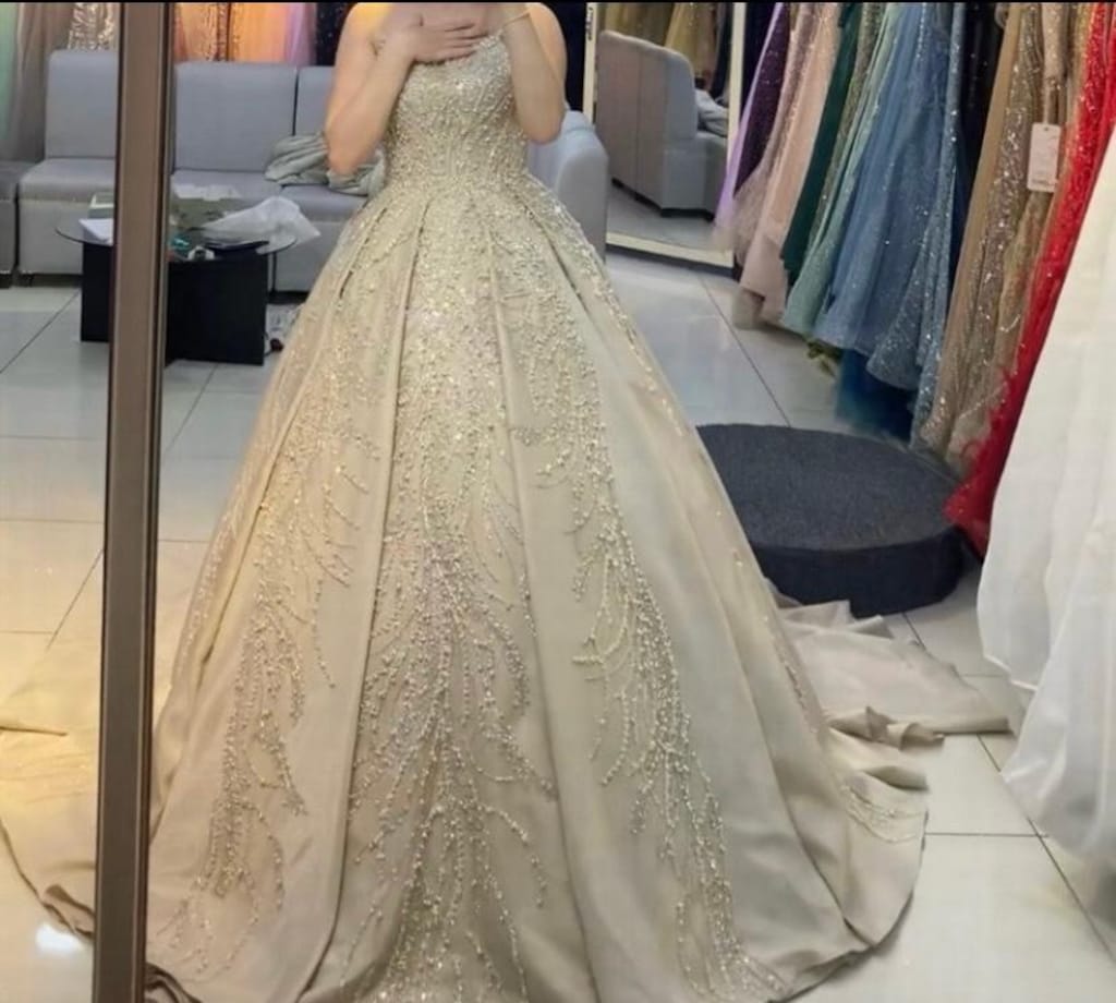 Özel Dikim Prenses Model Taş-Altın Rengi Nişanlık - 11