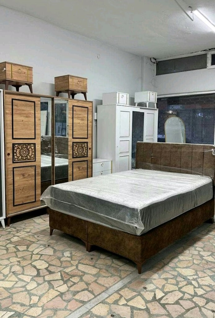 Komple Yatak Odası Takımı (Dolap+Şifonyer+2 Komodin+Baza+Başlık+Yatak - 2