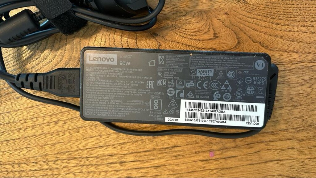 lenovo thinkpad usb-c dock gen2 adaptör ve usb-c kablo ile - 7