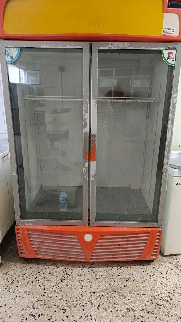 Uğur 2 Kapılı Camlı Soğutucu - 3