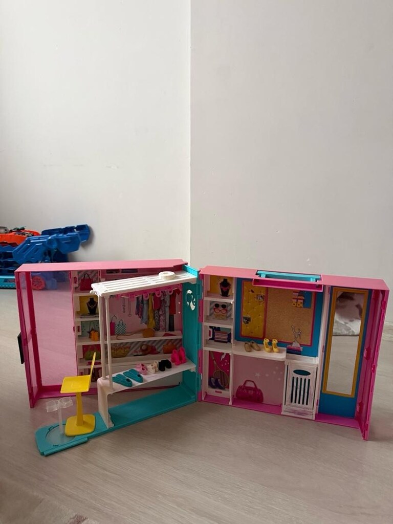 oyuncak barbie Gıyım odası barbie evı Barbie mutfagı - 6