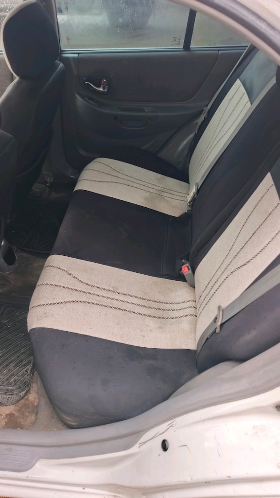 Hyundai admire 1.6 - 9