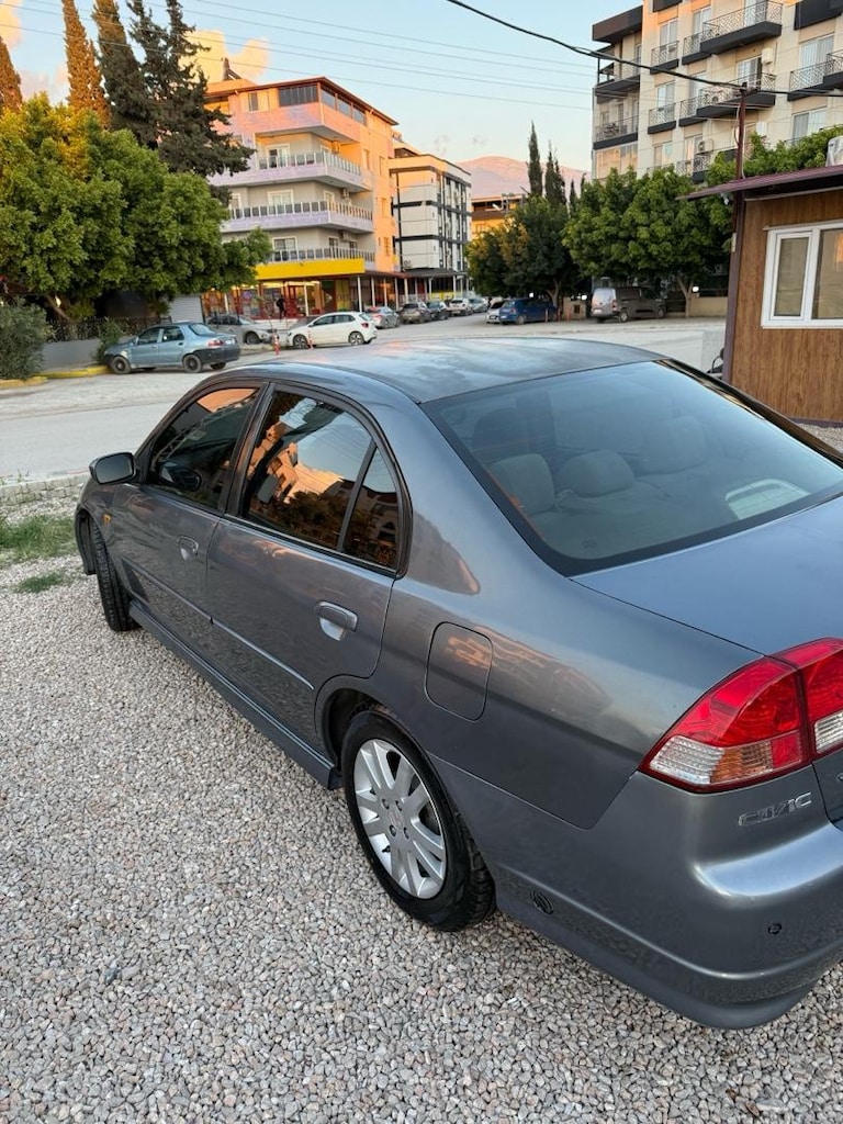 MEMURDAN EMSALSİZ TEMİZLİKTE ÖZEL PLAKASIYLA - 2