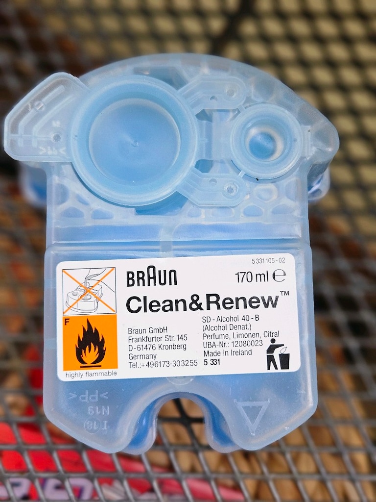 Braun Tıraş Makinası Temizlik Kartuş CCR2 - 3
