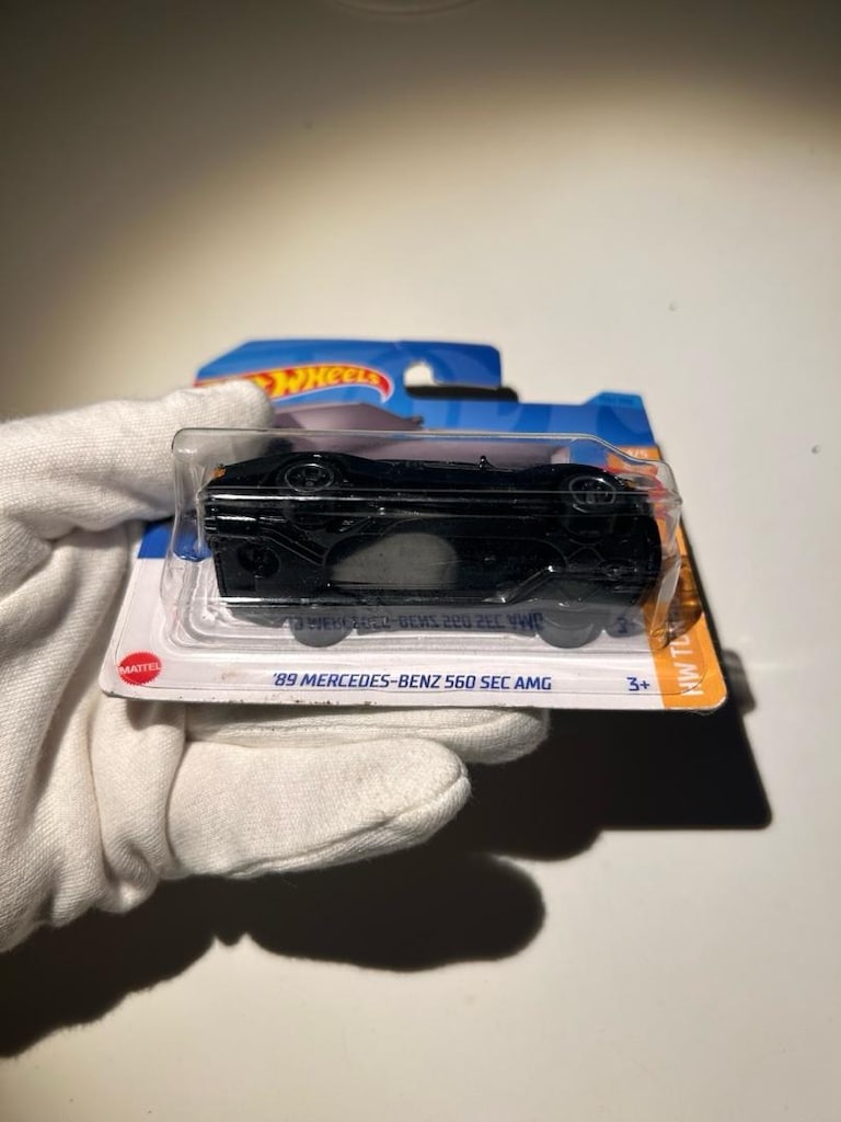 Hot Wheels Mercedes 560 SEC AMG Siyah - 7
