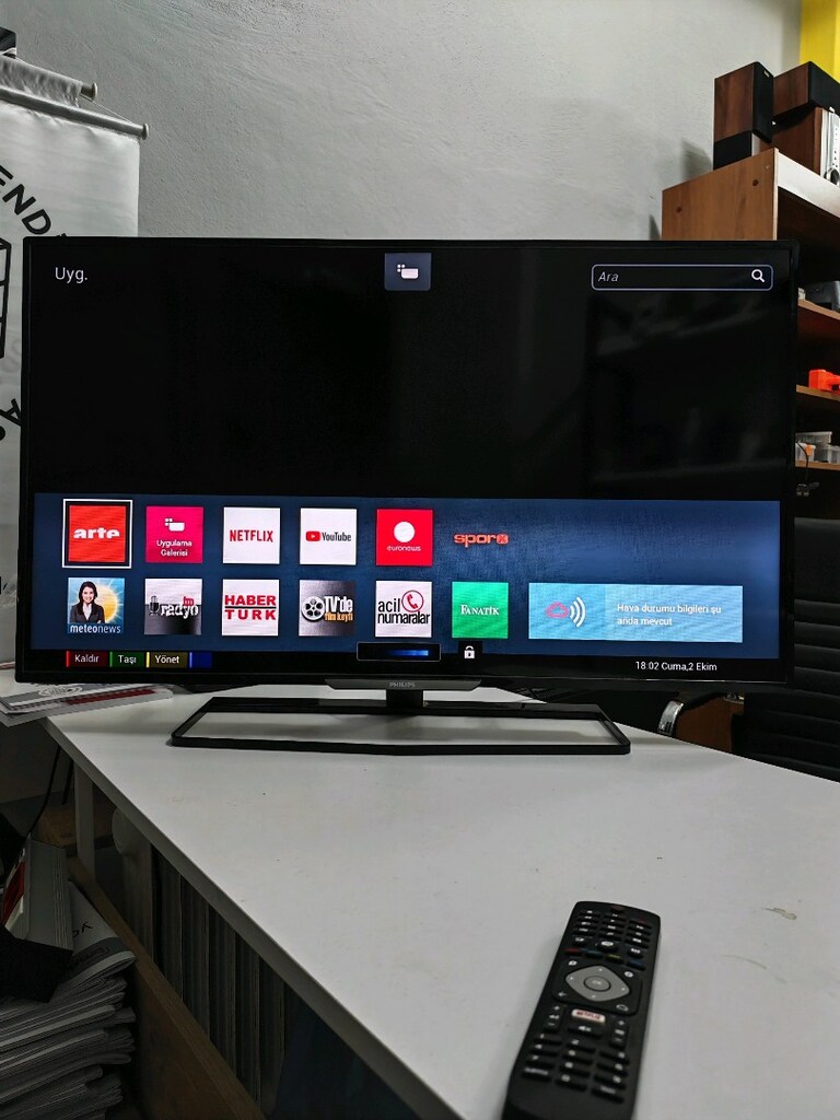 Philips Smart Led televizyon 102 ekran Led tv - 4