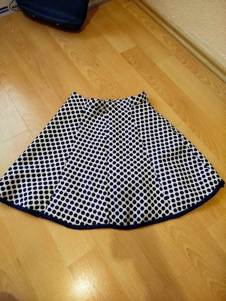 Sıfır gibi çok şık etek bel fermuarlı 30 cm boy 44 cm 10-11 yaş için - 7
