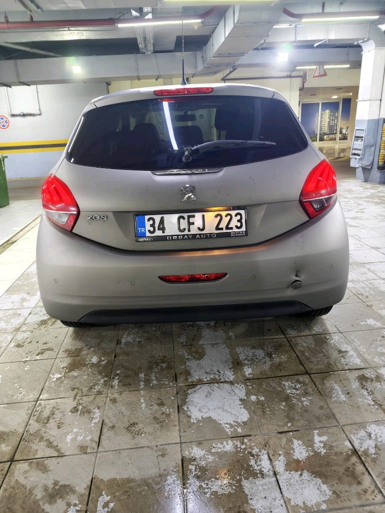 Peugeot 208 2015 MODEL CAM TAVANLI Tum ağır bakımları yapılmış temiz - 14