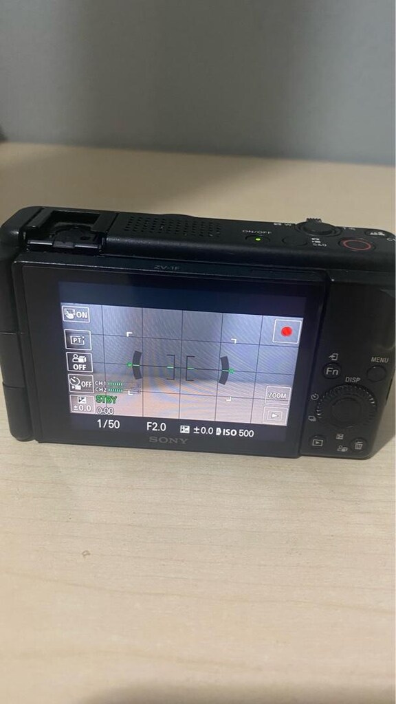 SONY ZV-1F 20mm Vlog Fotoğraf Makinesi+ 128 GB sandiks pro hafıza kart - 6