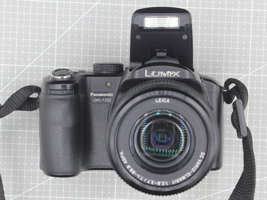 Panasonic Lumix FZ50 Leica Lens (FZ51 / FZ50K) Fotoğraf Makinesi - 4