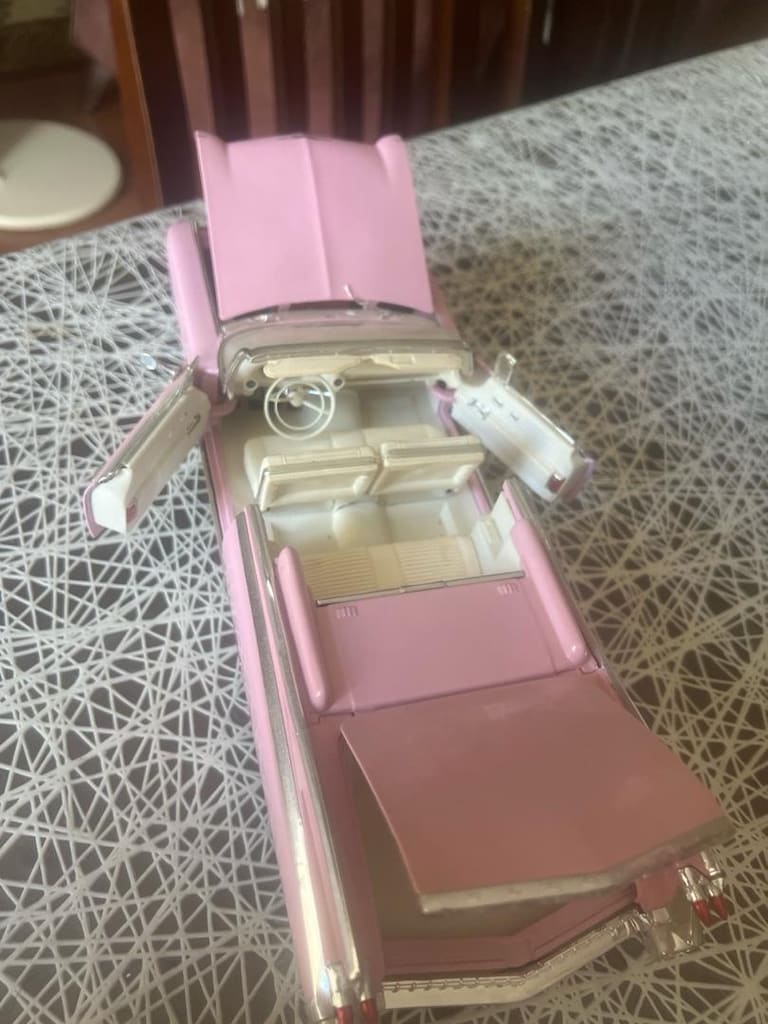 1:18 model araba - 3