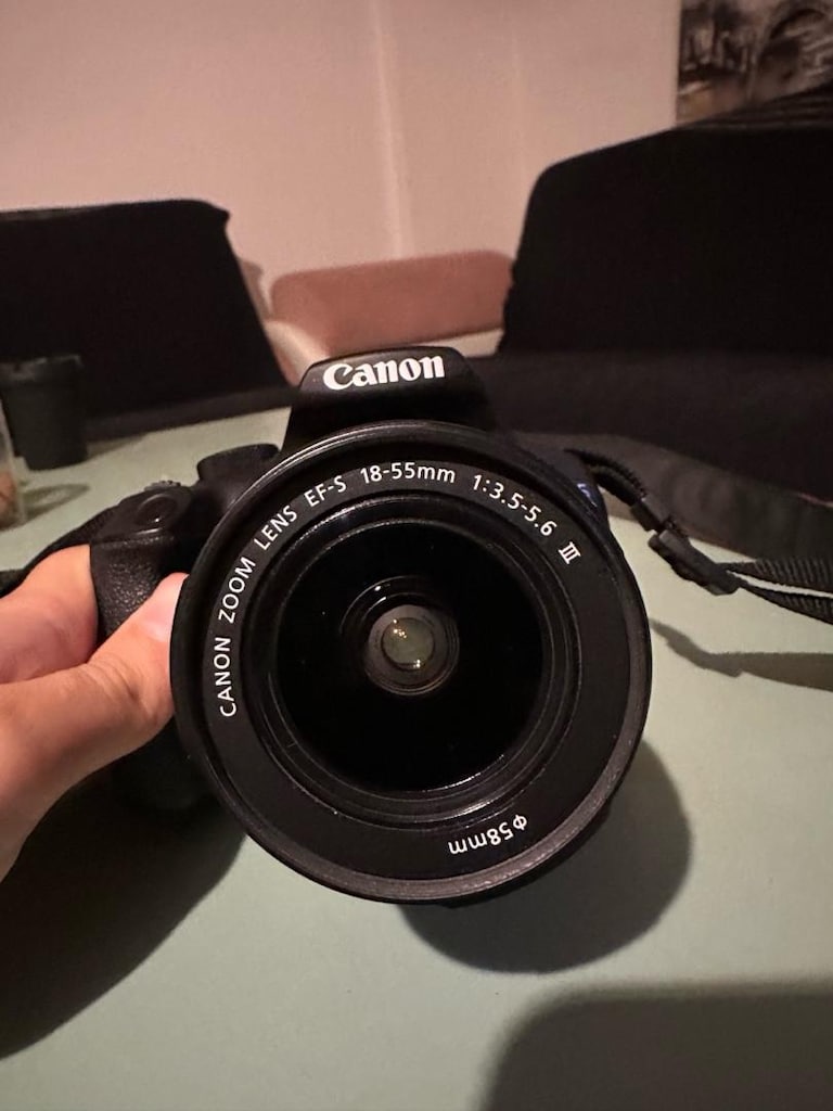 Canon Eos 1300D - 3