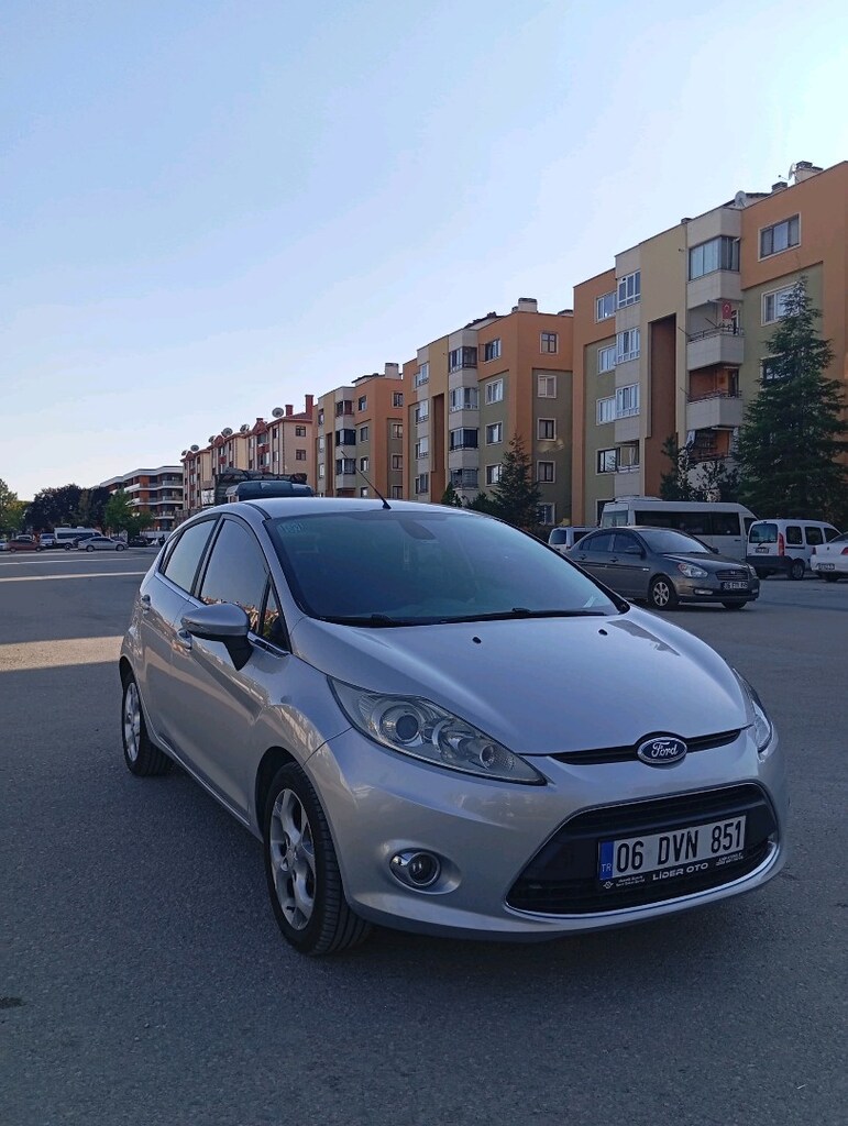 2010 Fiesta 1.4 tdci titanyum - 8