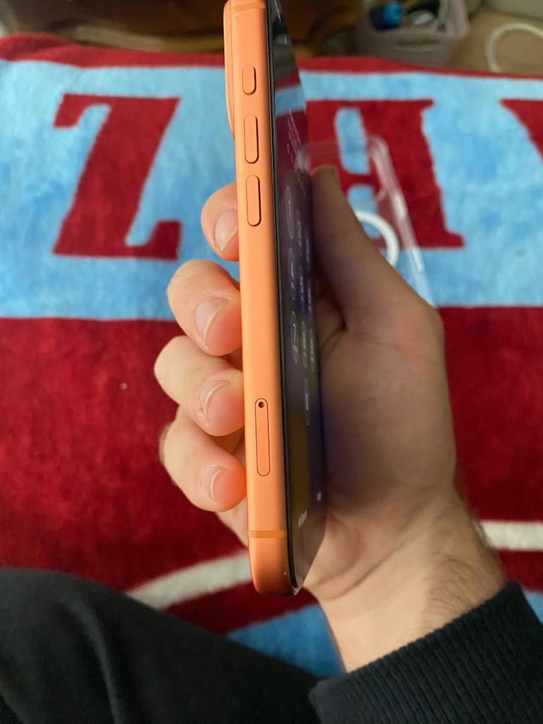 iPhone 17 pro YD - 6