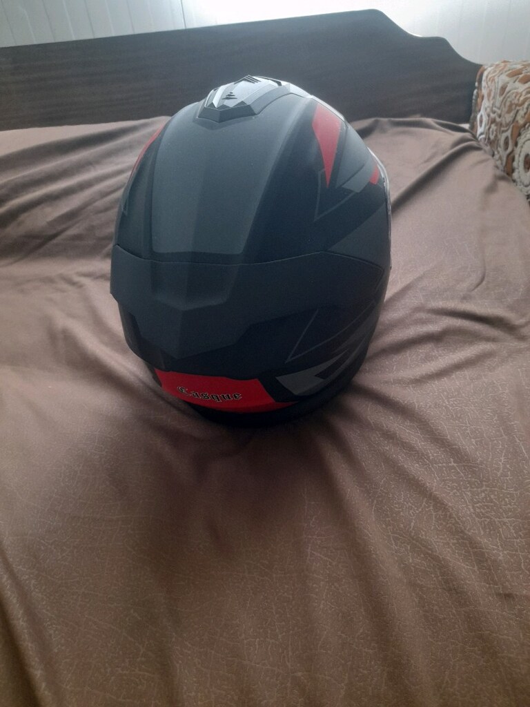 satılık kask hiç kullanılmamış kutuda yeni casque marka çeneden açılır - 3