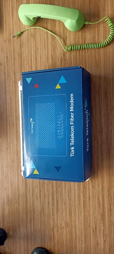 ZTE H289A Fiber modem + Huawei GPON Terminal - 8