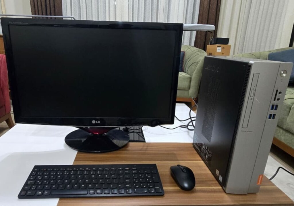 Lenovo Tower 510S 90GB0097TX i5-7400 1 TB GT 730 Masaüstü Bilgisayar - 3