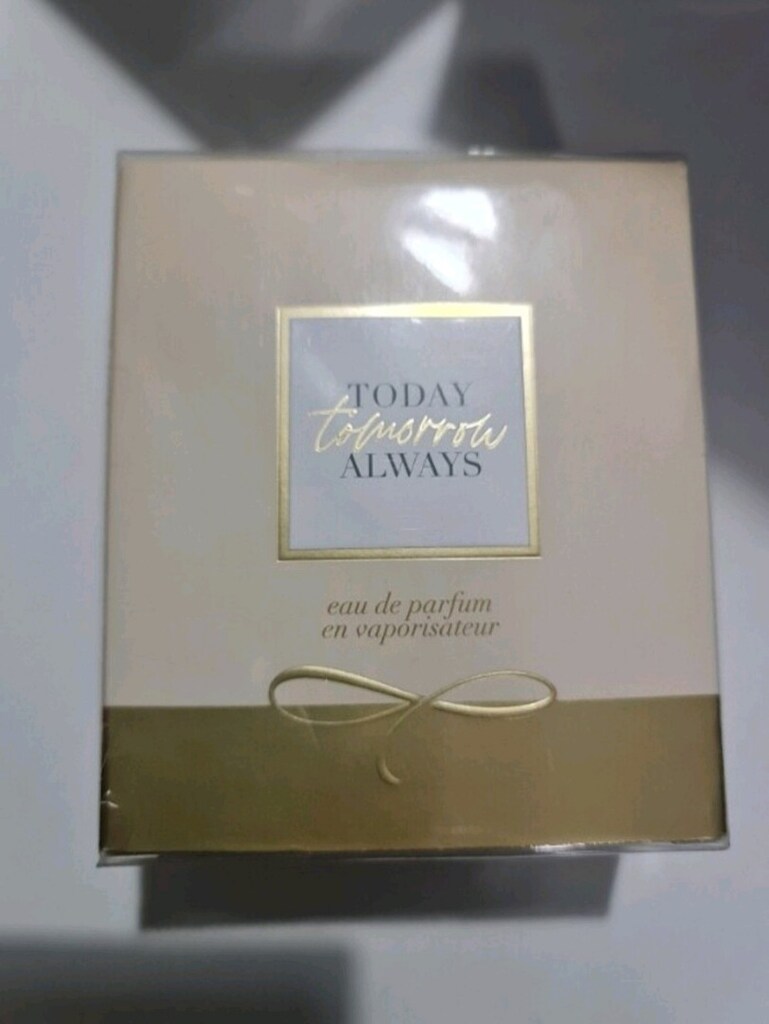 AVON Tomorrow bayan parfüm 50 ml - 5
