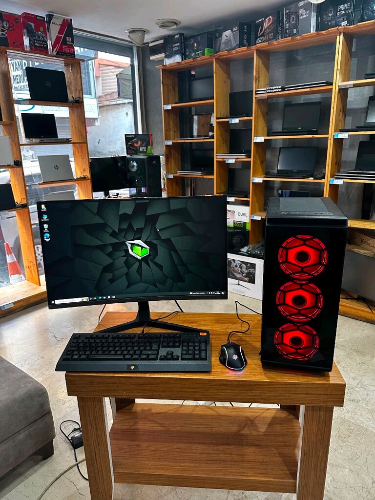 Masaüstü Set AMD Ryzen 5 8 GB RAM 256 GB SSD 4 GB RX 570 RGB KAS - 5