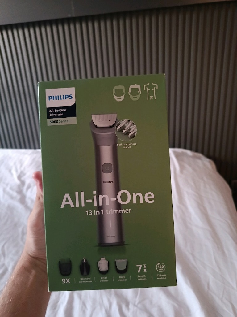 Philips Tıraş Makinesi 13+1 Parça