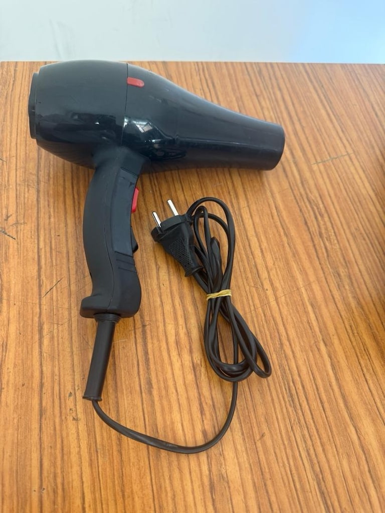 Satılık profesyonel saç kurutma makinesi - 4