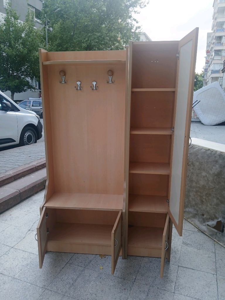 TEMIZ AYNALI VESTIYER - 2