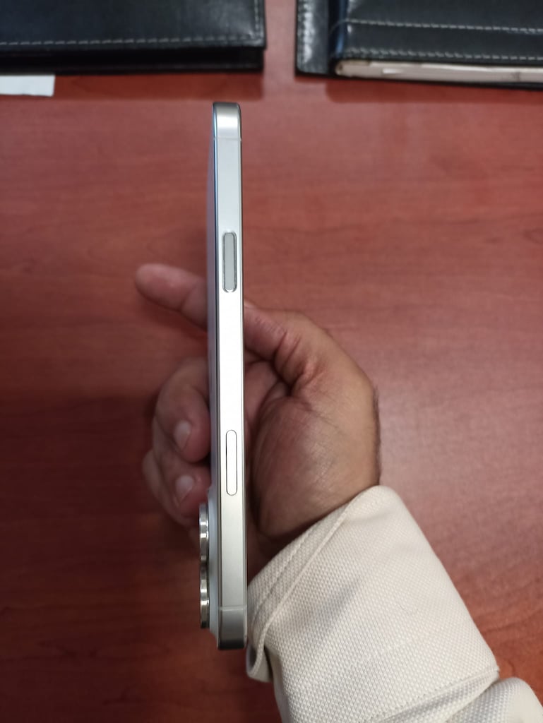 Sahibinden iPhone 16 Pro Max – Pil Sağlığı %88 - 7