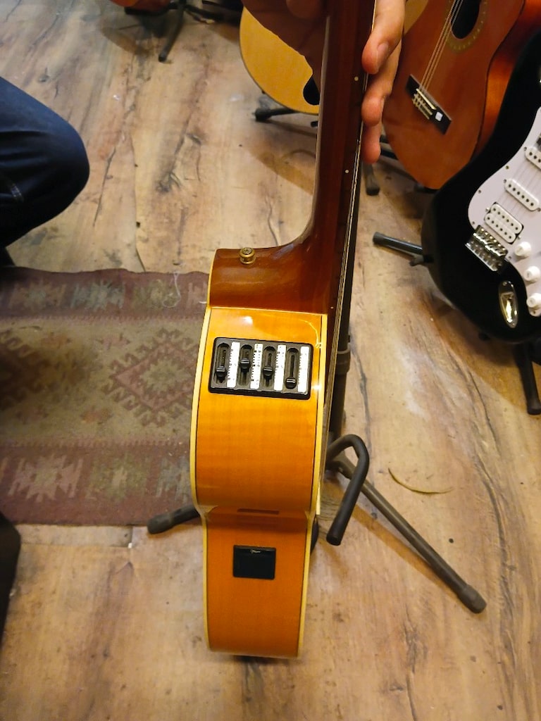 Jasmin Takamine TC48MC Elektro klasik gitar.. Sifir ayarinda.. - 7