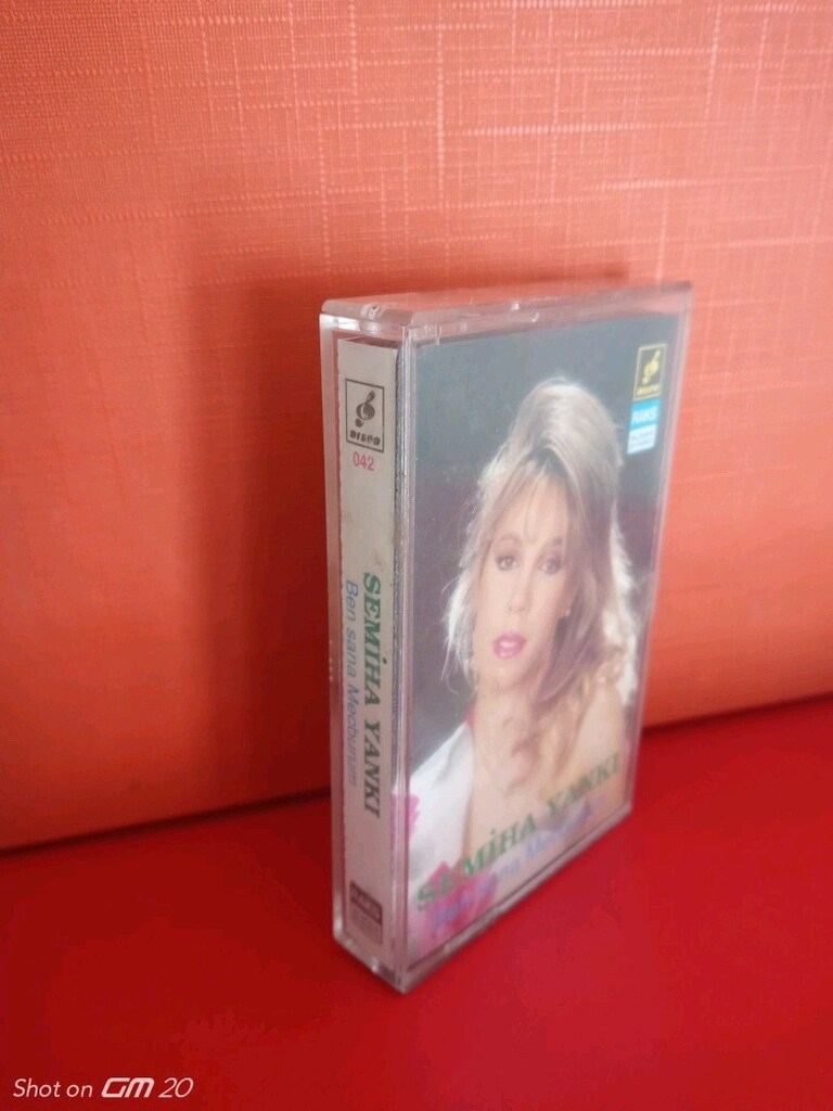 Semiha Yankı kaset - Ben Sana Mecburum - 3