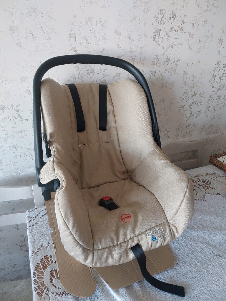 Beby Pius ana kucağı ve araba koltuğu, oto koltuğu — görsel 5/11
