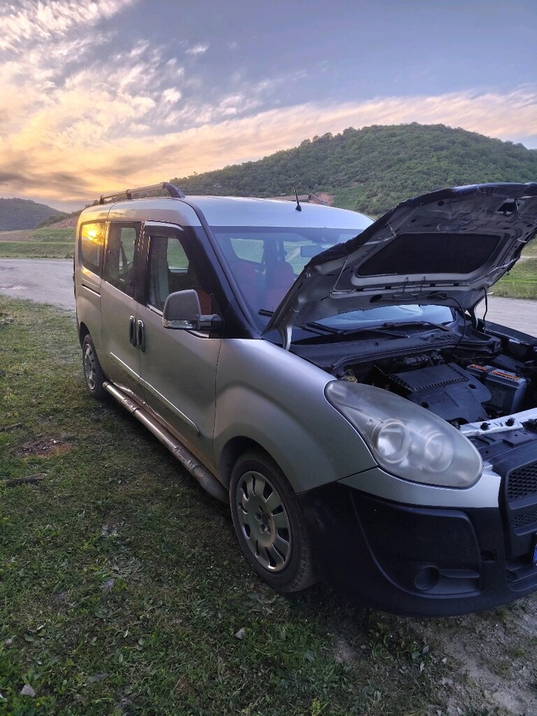 Sahibinden Temiz 2011 Fiat Doblo Maxi - Otomobil Ruhsatlı - 4
